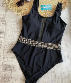 Слитный купальник с прозрачной сеткой посередине