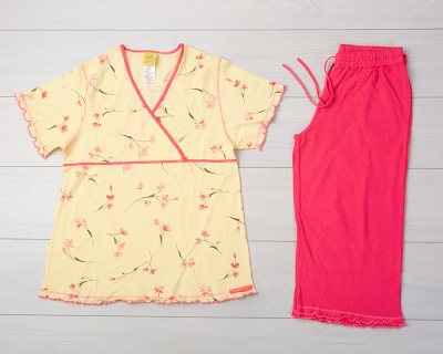 Vienetta Secret VS 04 Женская пижама футболка и бриджи молочный/красный