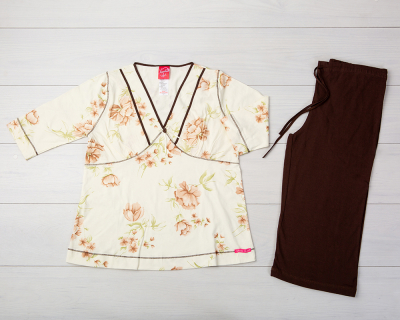 Vienetta Secret VS 05 Пижама для беременных молочный/коричневый