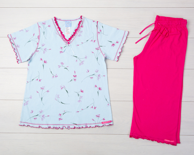 Хлопковая пижама с бриджами Vienetta Secret VS 06 голубой/малиновый