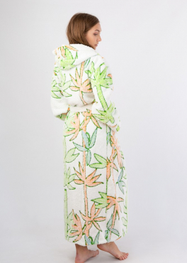 Vienetta Secret VS 033 Женский халат с капюшоном белый/салатовый/принт